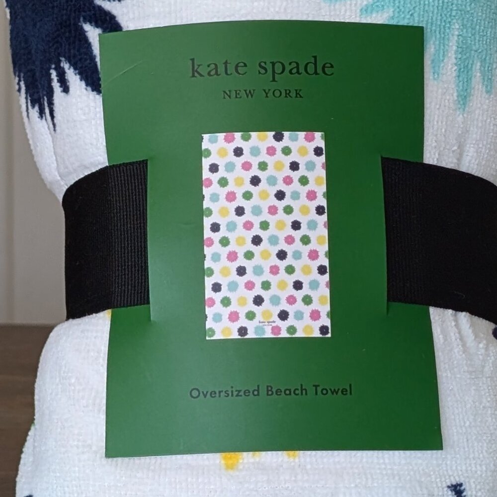 Kate Spade ♠️ NWT Outdoor Collection Pom Pom Beach Towel - Picture 4 of 6